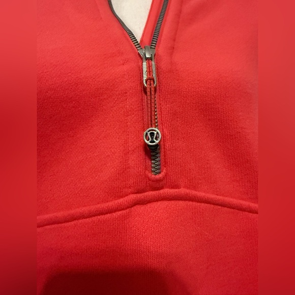 Lululemon Scuba Oversized 1/2 Zip Hoodie
Autumn Red size M/L - Picture 7 of 10